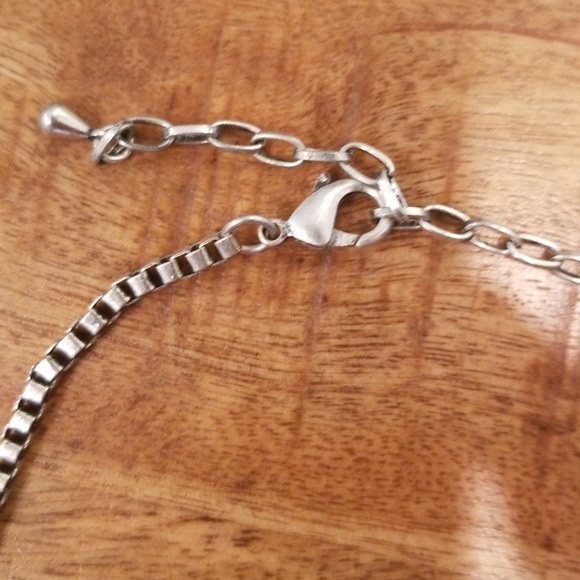 Shell necklace - Picture 3 of 3